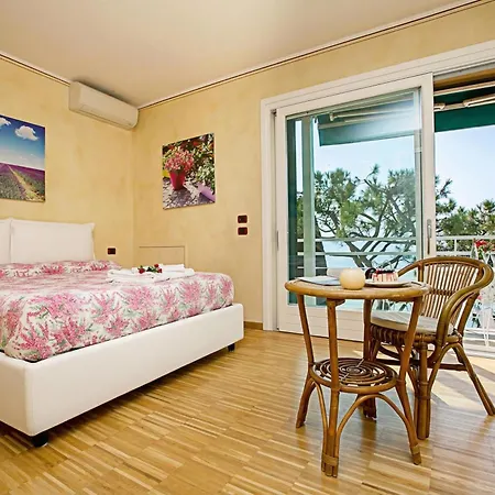 Casa Bel Tramonto - Happy 아파트 시르미오네